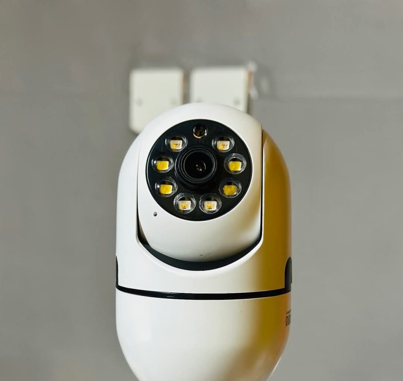 V380 PRO E27 360 Degree IP Camera - Image 2